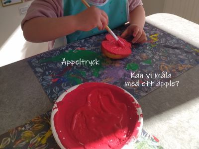 2Äppletryck-kan vi måla med ett äpple